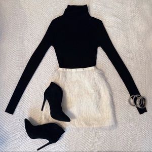 H&M shaggy skirt  in creamy white